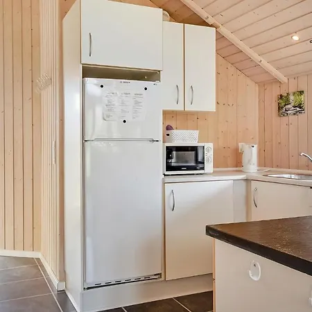 Nice In W/ Wifi And 2 Bedrooms * Hovborg
